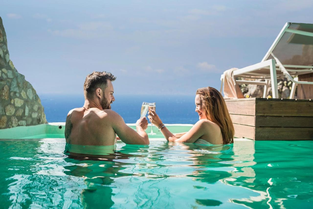Klidon Dreamy Living Suites Mykonos Town エクステリア 写真